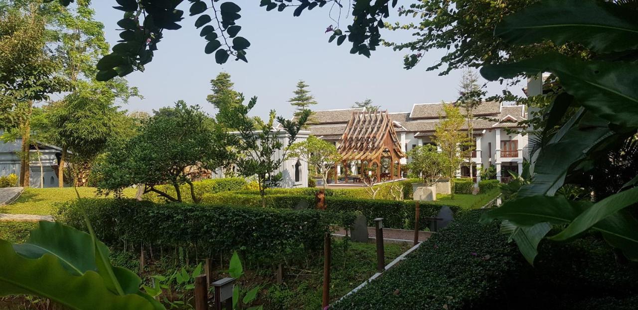 琅勃拉邦 朱丽娜宫殿酒店 外观 照片